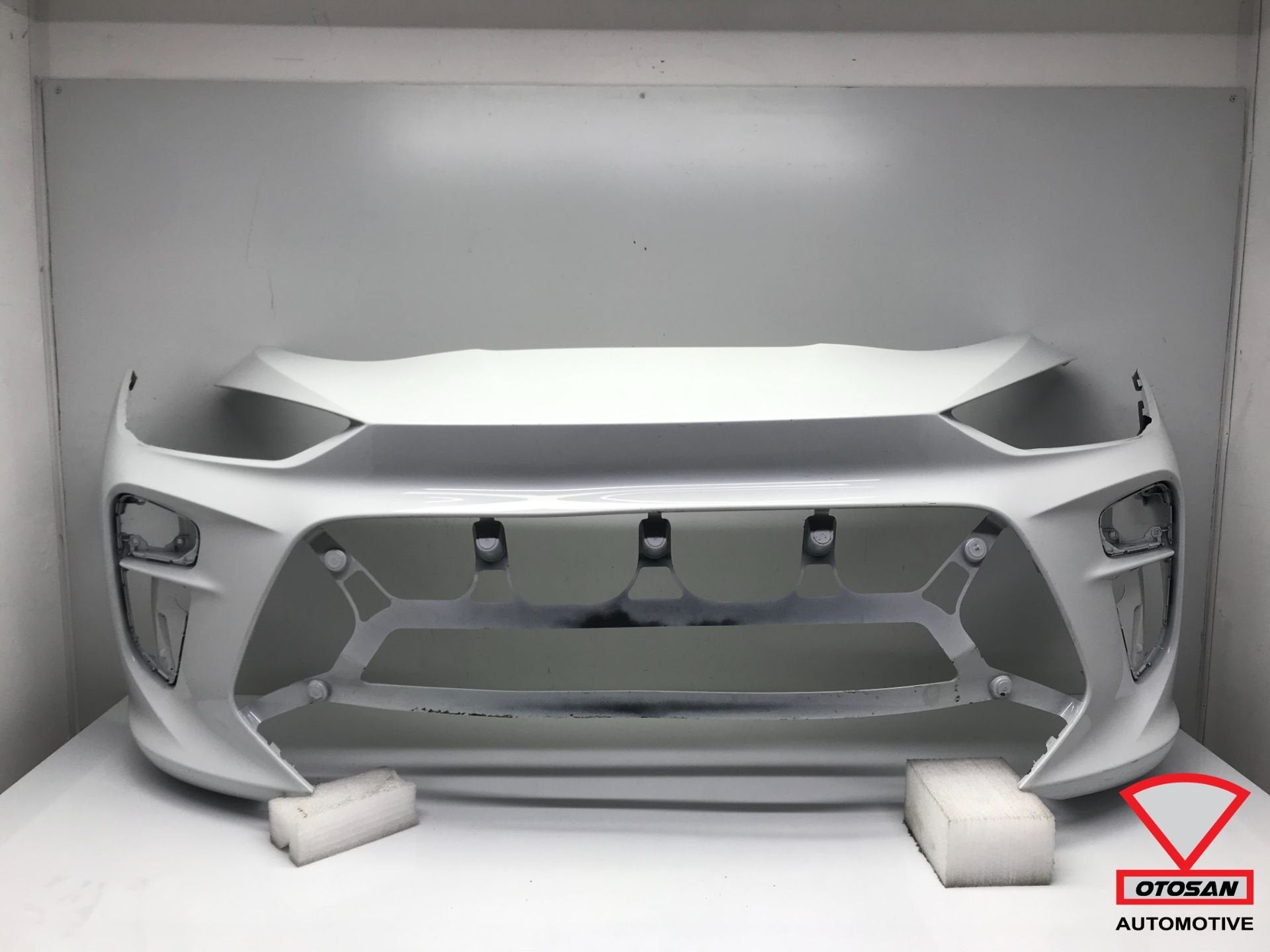 Seat Cupra Terramar 2024+ Voorbumper Bumper Origineel!, Gebruikt, Voor, Autovia A-2, Km 585 585
08760  Martorell, ES, SEAT S.A.