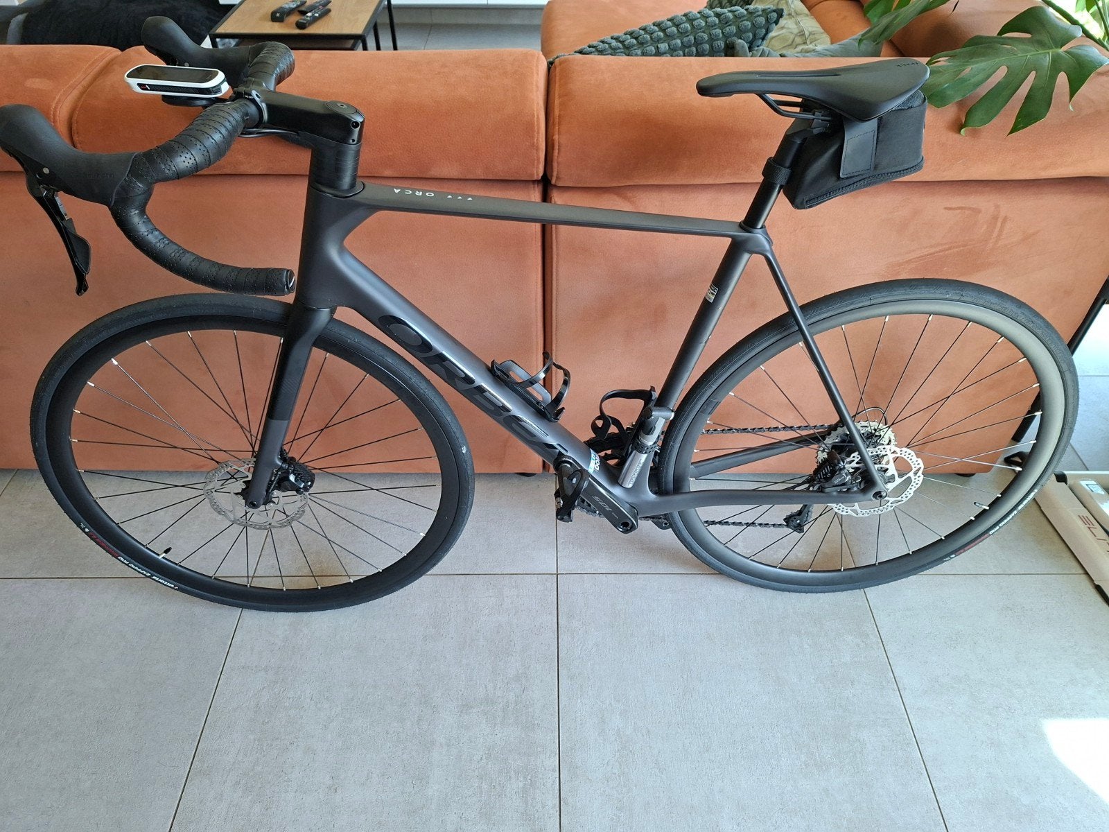 Orbea Orca M30 - Vulcano-Black - 2025, Vulcano-Black, 55cm, Fietsen en Brommers, Fietsen | Racefietsen, Carbon, Heren, Zo goed als nieuw