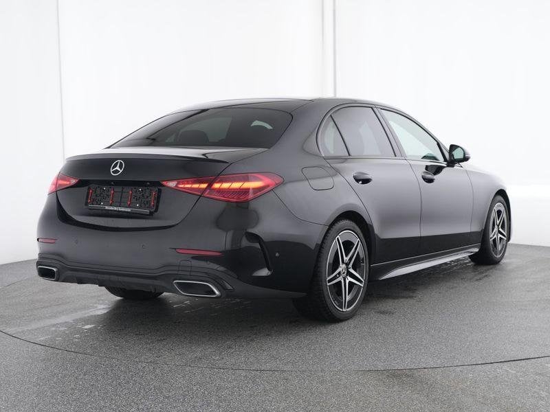 Mercedes-Benz C-klasse 180 Berline AMG Line | Panoramisch Da, Auto's, Mercedes-Benz, Automaat, 4 deurs, 4 cilinders, Zwart