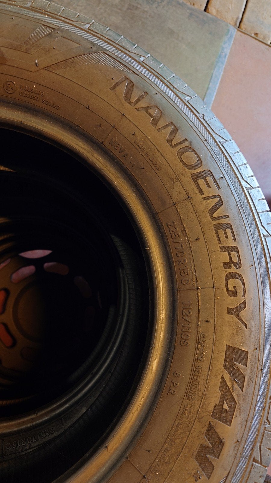 225/70r15 112/110S Toyo Nano Energy Van, Autos : Pièces & Accessoires, 15 pouces, Pneus été, Véhicule utilitaire, Pneu(s)