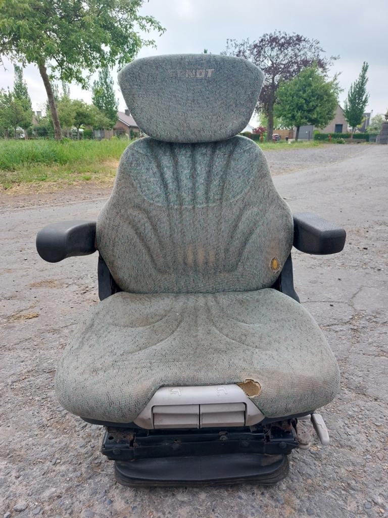 Fendt stoel, Ophalen