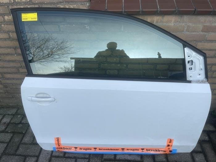 Portier 2Deurs rechts van een Volkswagen UP (LB9A), Gebruikt, -, -, Ophalen of Verzenden