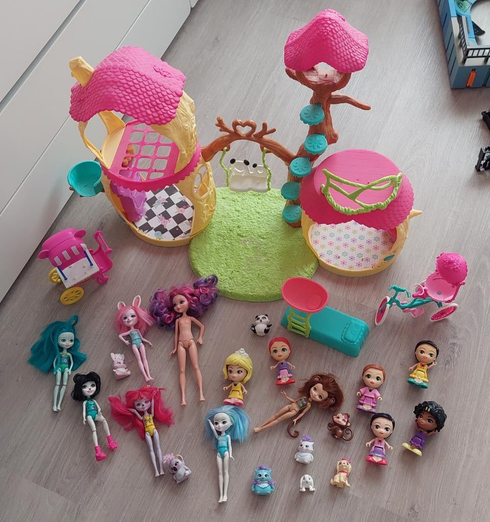 Boomhut enchantimals + accessoires + poppen, Enlèvement, Utilisé, Accessoires