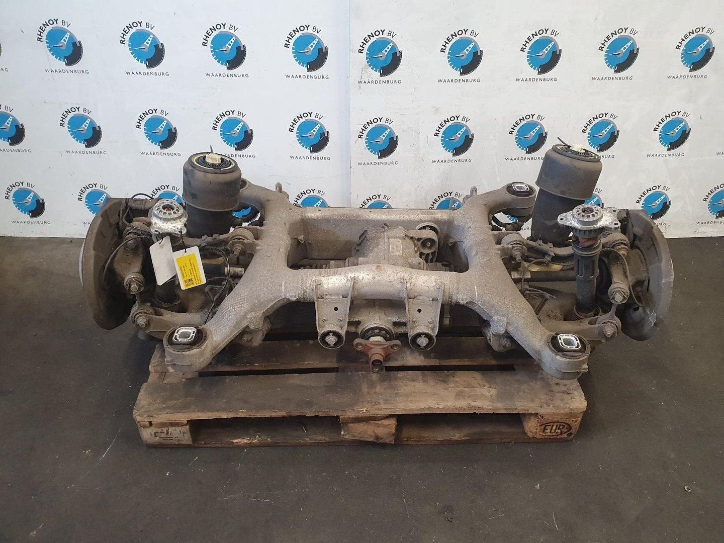 BMW 5 SERIES 520d High Executive  OPHANGING ACHTER COMPLEET, Enlèvement ou Envoi, Utilisé, Stiba membre