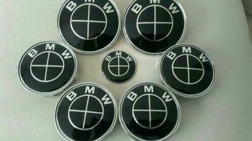 Bmw emblemen set van 7 logo's in full zwart of zwart wit, Nieuw, Ophalen of Verzenden, BMW, Motorkap