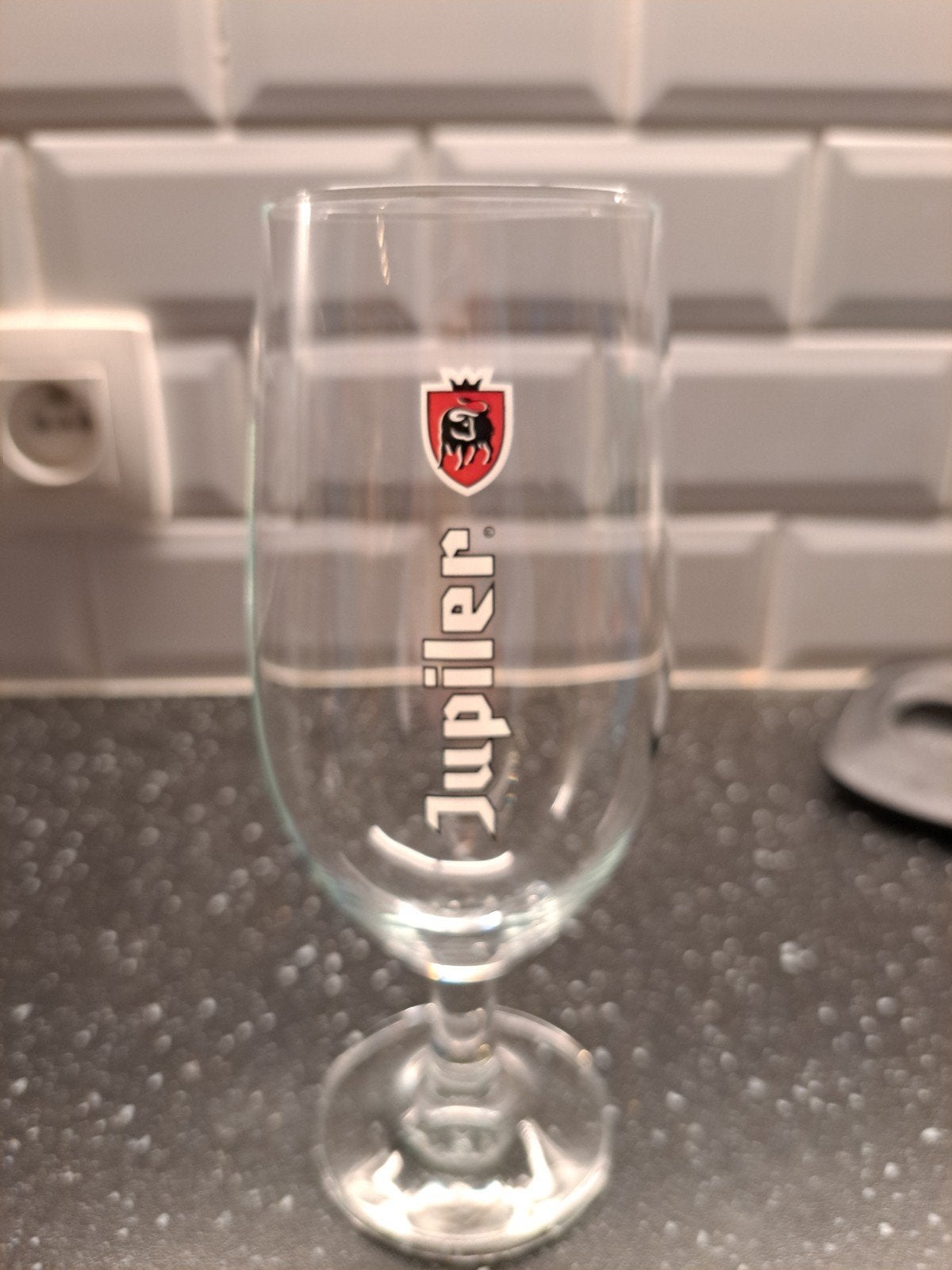 Jupiler bierglas op voet 33cl, Ophalen of Verzenden, Jupiler