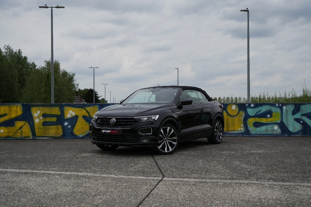 Prachtige VW T-ROC R-Line Cabriolet slechts 22000 km!, Auto's, Volkswagen, Cabriolet, Zwart, Leder, Bedrijf