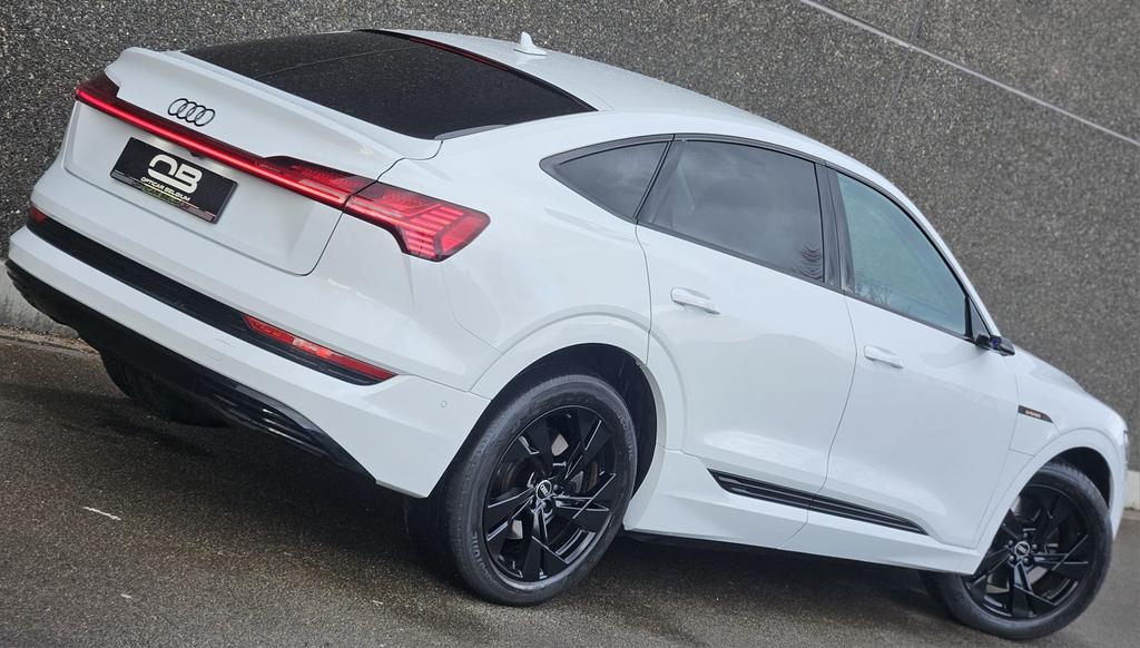 *** Audi Q8 E-Tron - Sportback - S-Line - Garantie Audi ***, Autos, Cuir, Achat, Entreprise, Garantie prolongée