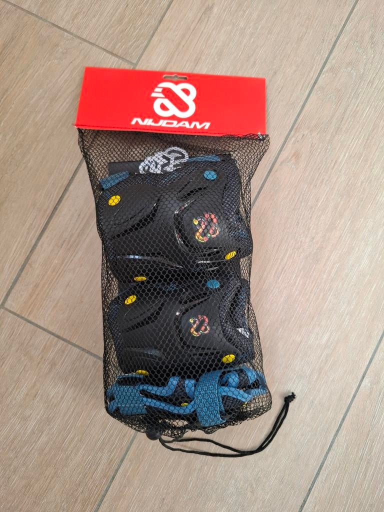 Nijdam skatebeschermers, Ophalen of Verzenden