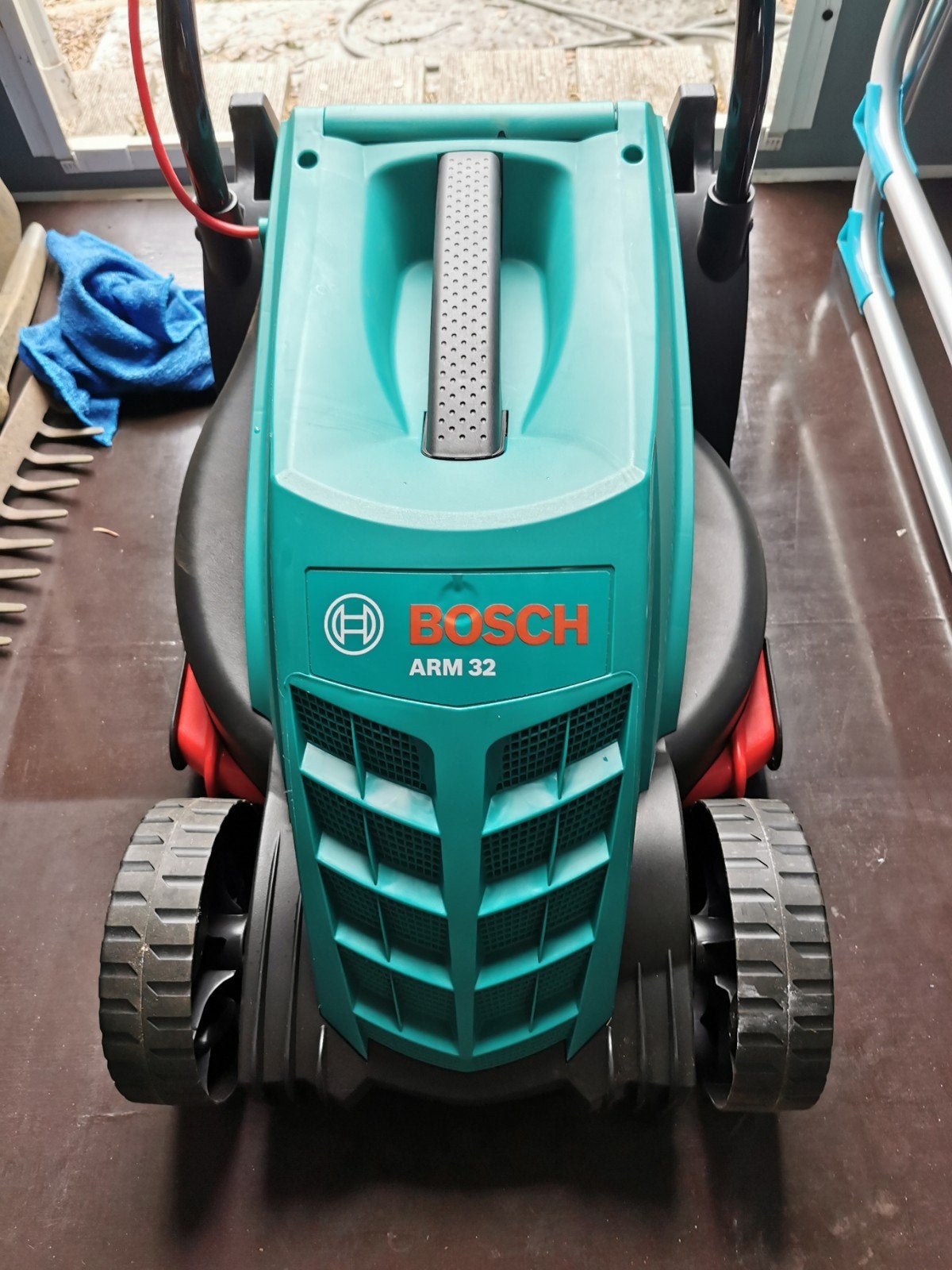 Bosch grasmaaier arm 32, Tuin en Terras, Ophalen