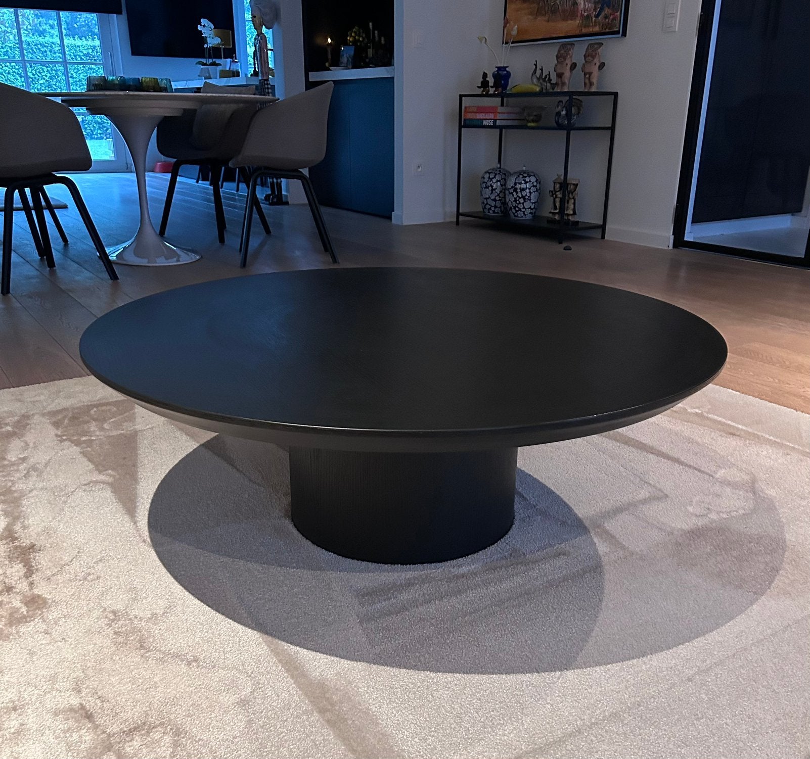 zwart eiken ronde salontafel (diameter 100cm), Ophalen, 50 tot 100 cm, 50 tot 100 cm, Zo goed als nieuw