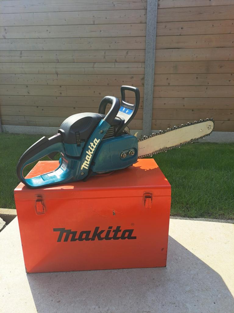 Makita DCS5000 benzine kettingzaag in prima staat, Ophalen of Verzenden, Zo goed als nieuw, Boomzaag, Makita
