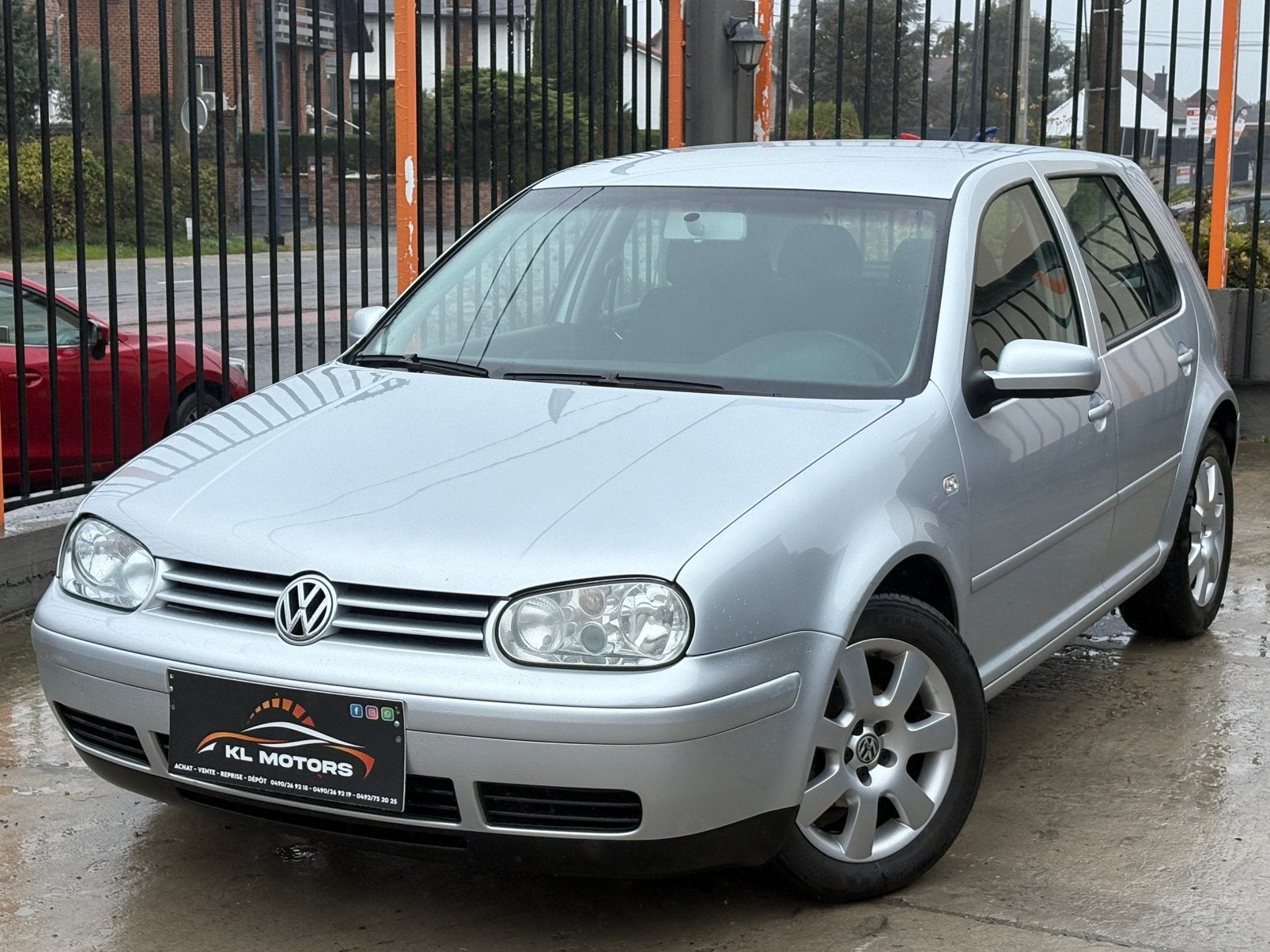 VW GOLF IV RABBIT 1.6i ESSENCE 2004 CLIM 101 000KM CARPASS, Auto's, Voorwielaandrijving, Dealer onderhouden, Stof, Zwart