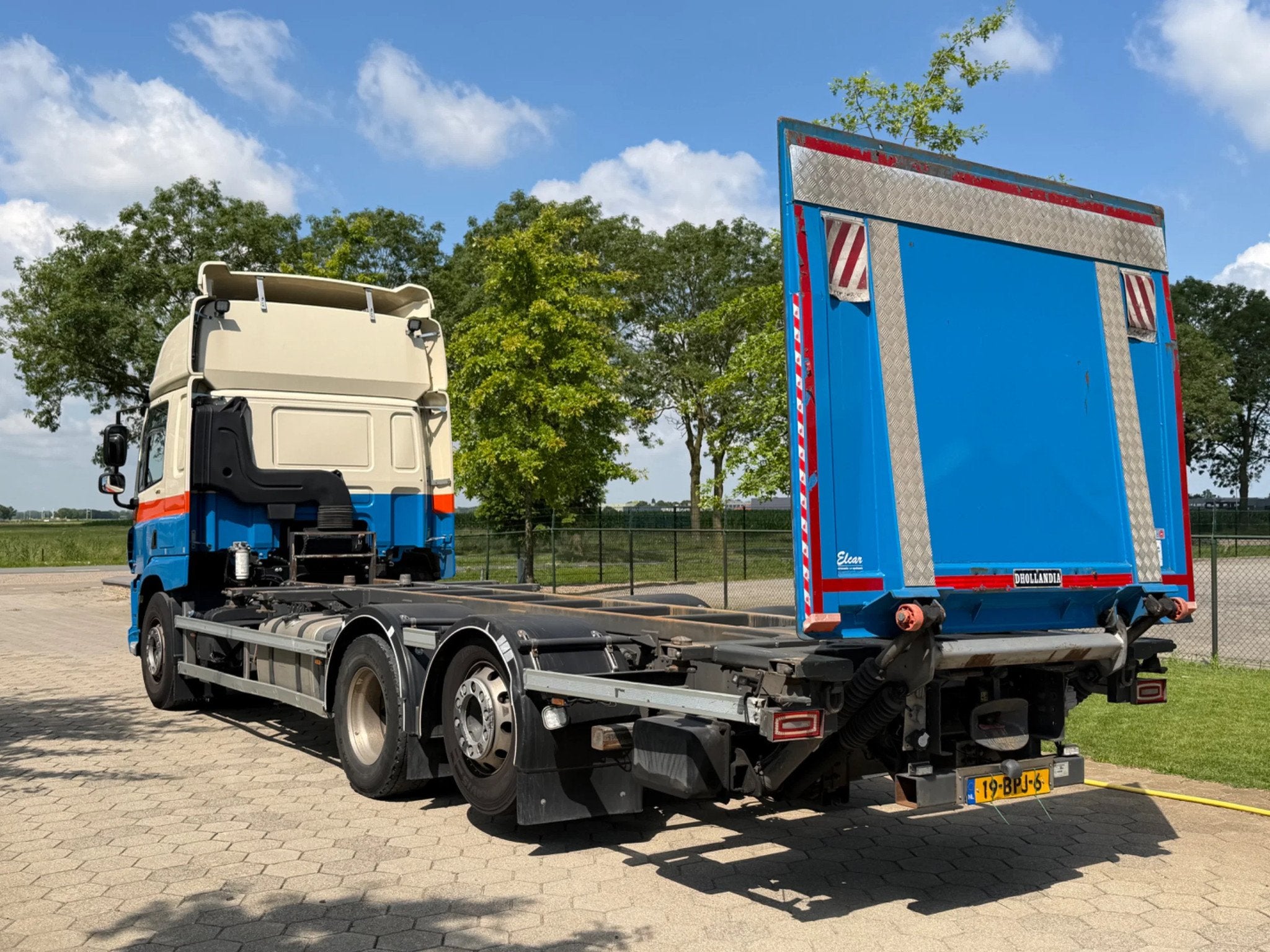 DAF CF 410 CF410. BDF met Laadklep! (bj 2020), Auto's, Automaat, 10413 kg, Gebruikt, Euro 6