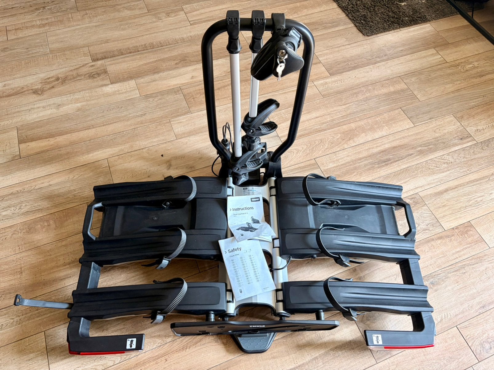 Porte-vélos Thule Fix4bike, Enlèvement, Comme neuf