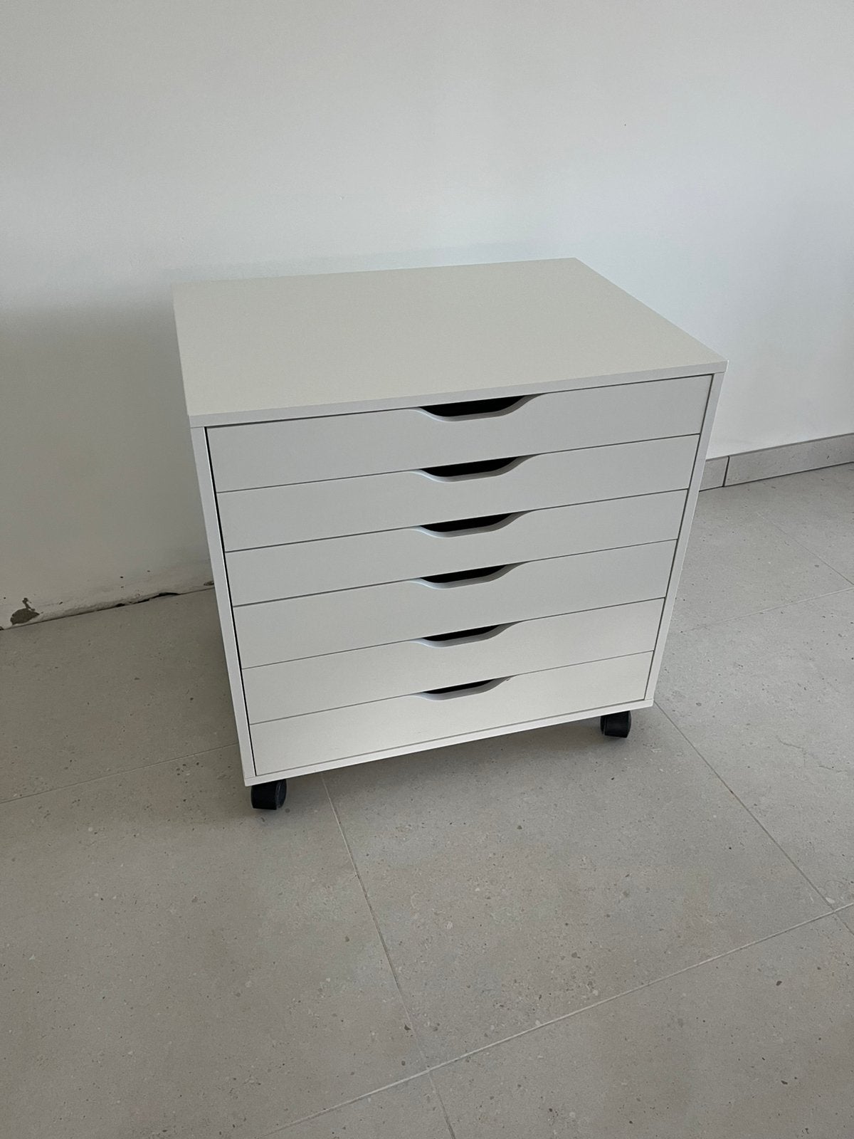 IKEA ALEX ladekast op wielen, wit - 67 x 66 cm, Ophalen, Gebruikt, 5 laden of meer, 50 tot 100 cm