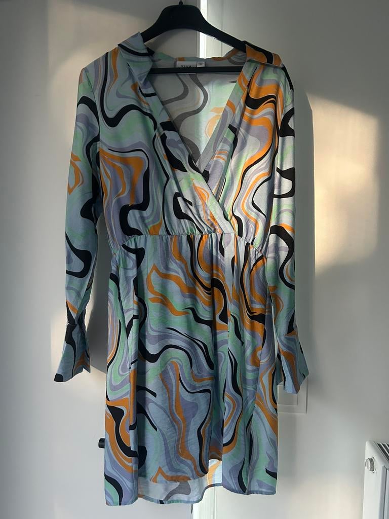 Mooi stijlvol kleedje - Vila - mt 38, Kleding | Dames, Maat 38/40 (M), Blauw, Ophalen of Verzenden, Zo goed als nieuw