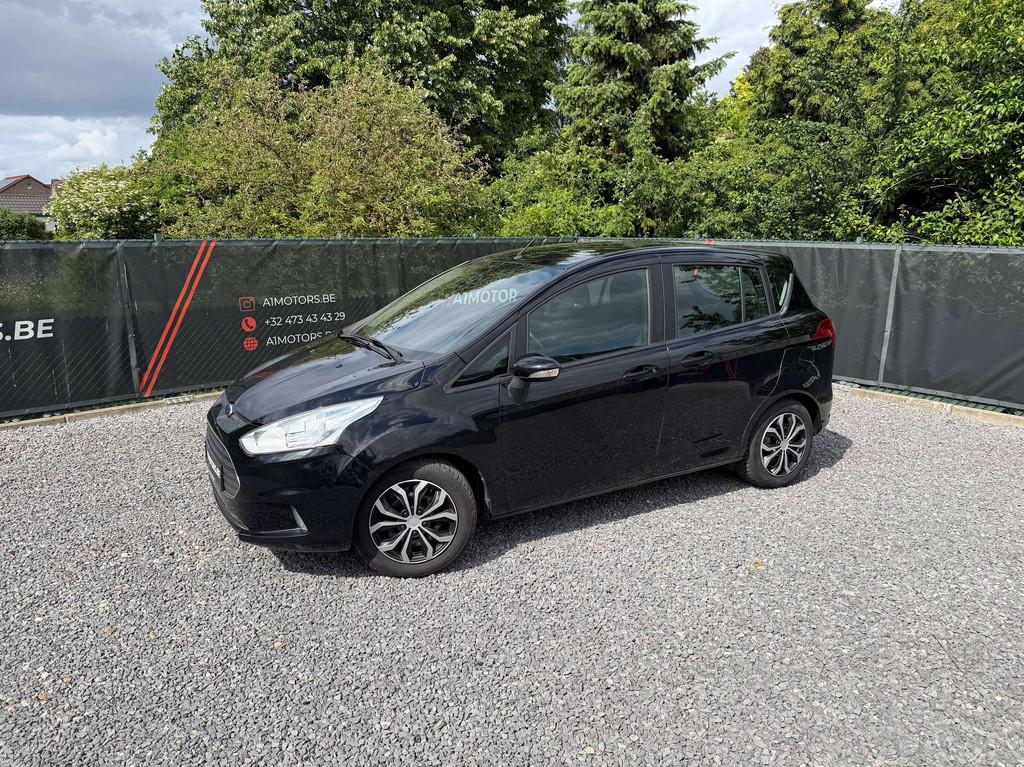 Ford B-MAX BENZINE | AIRCO | NAVI, Auto's, https://public.car-pass.be/vhr/7e75546a-df6c-481e-b6d1-e1b13d3f9839, 1596 cc, Stof