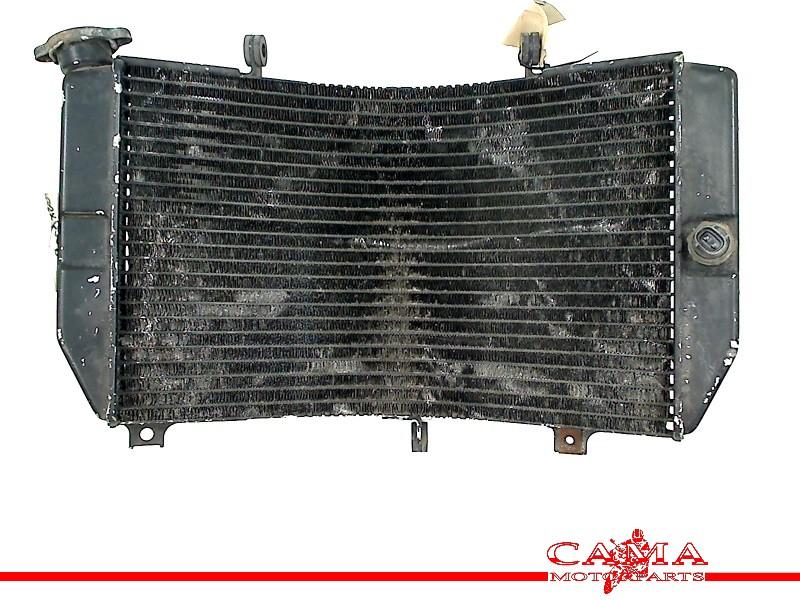 RADIATEUR Suzuki GSX R 600 2001-2003 (GSXR600 K1 / K2 / K3), Dhr. S. di Majo, Gebruikt, Info@cama-motorparts.nl, P.J. Troelstraweg 8 8
3144 CX  MAASSLUIS, NL