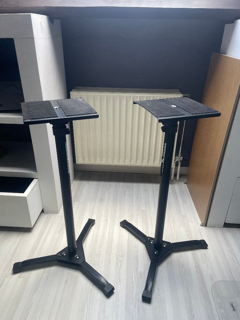 2 pieds 75-130cm pour enceintes, TV, Hi-fi & Vidéo, Enceintes, Utilisé, Haut-parleurs Frontaux, Arrière ou Stéréo, Enlèvement