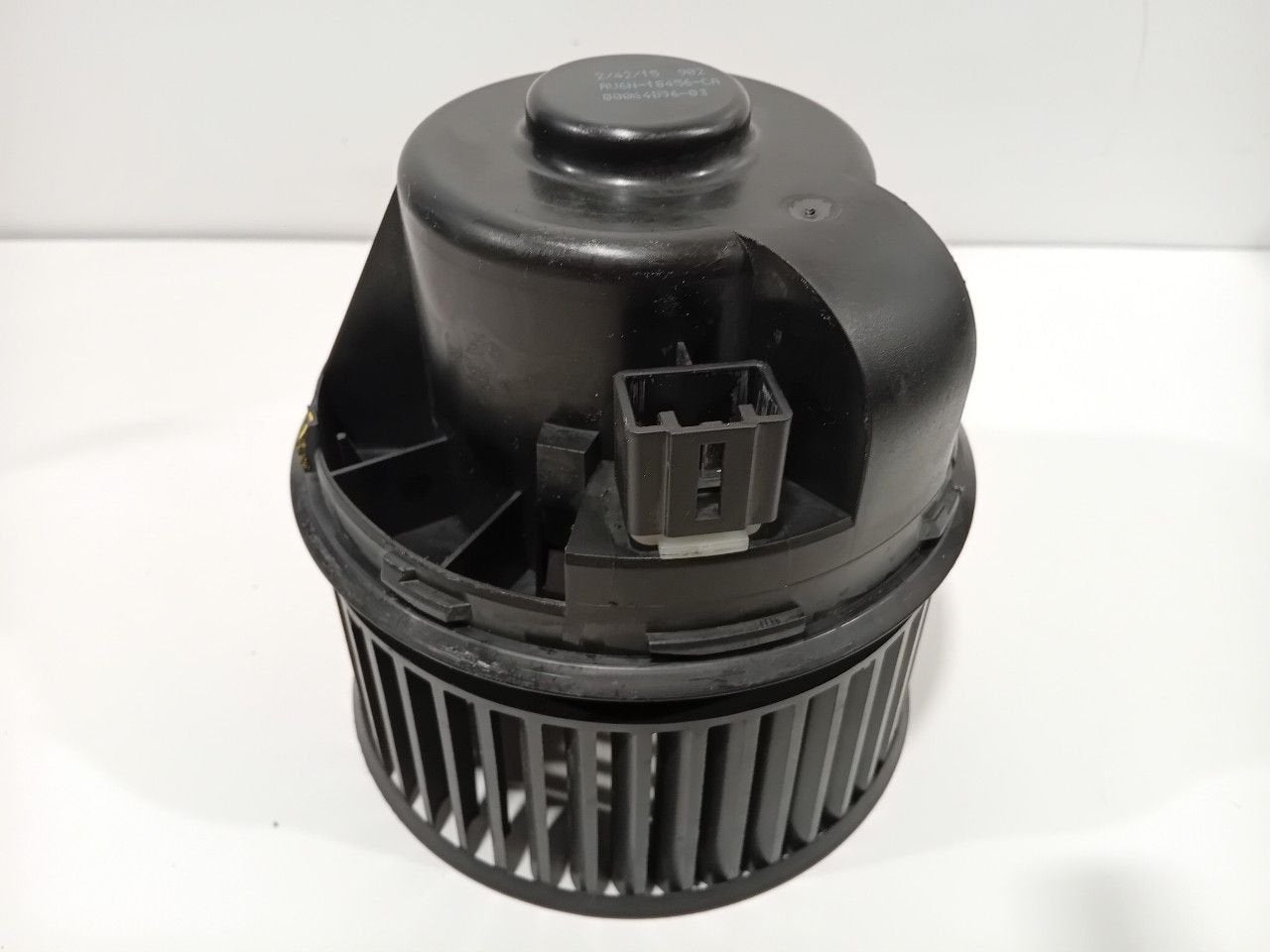 Kachel ventilator motor Ford Transit Connect, Onderdelen@venauto.nl, Van der Ven Autorecycling B.V., Gebruikt, Ettenseweg 76, 4706 PB Roosendaal, The Netherlands