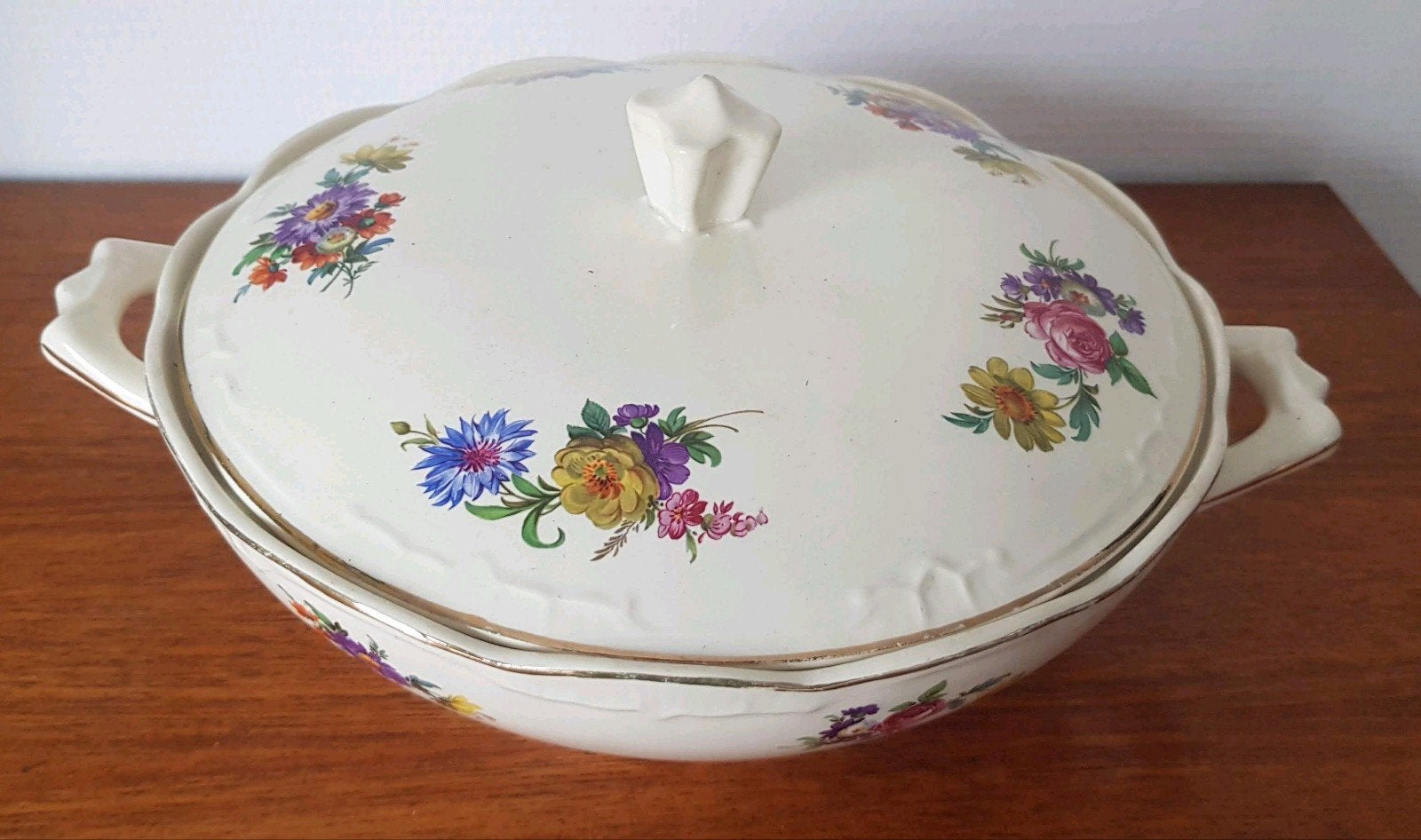 soupière motif fleur ( boch la louviere), Enlèvement