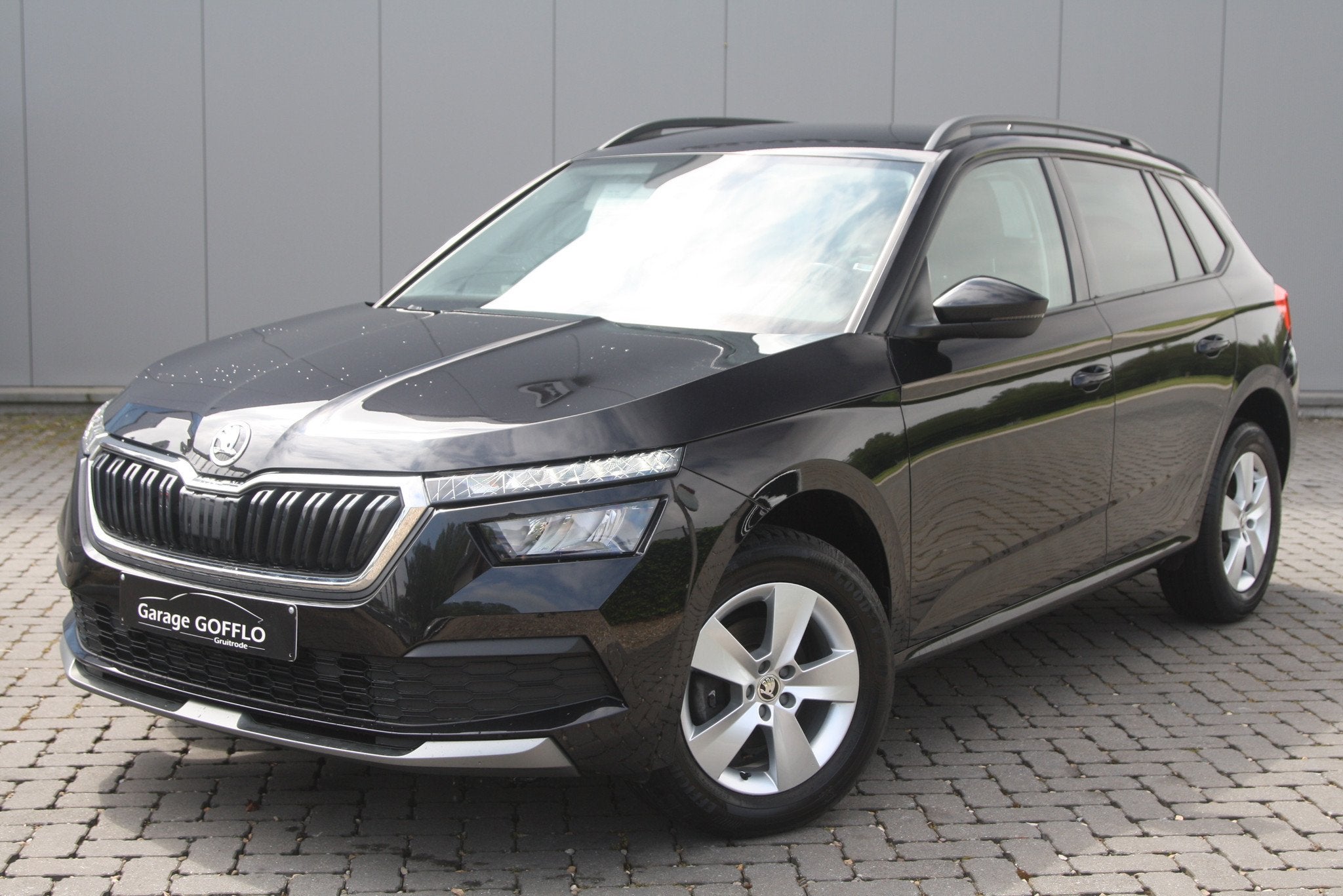 Skoda Kamiq 1.0 TSI DSG - 70.000KM - 2021, Auto's, Stof, Gebruikt, Euro 6, Zwart