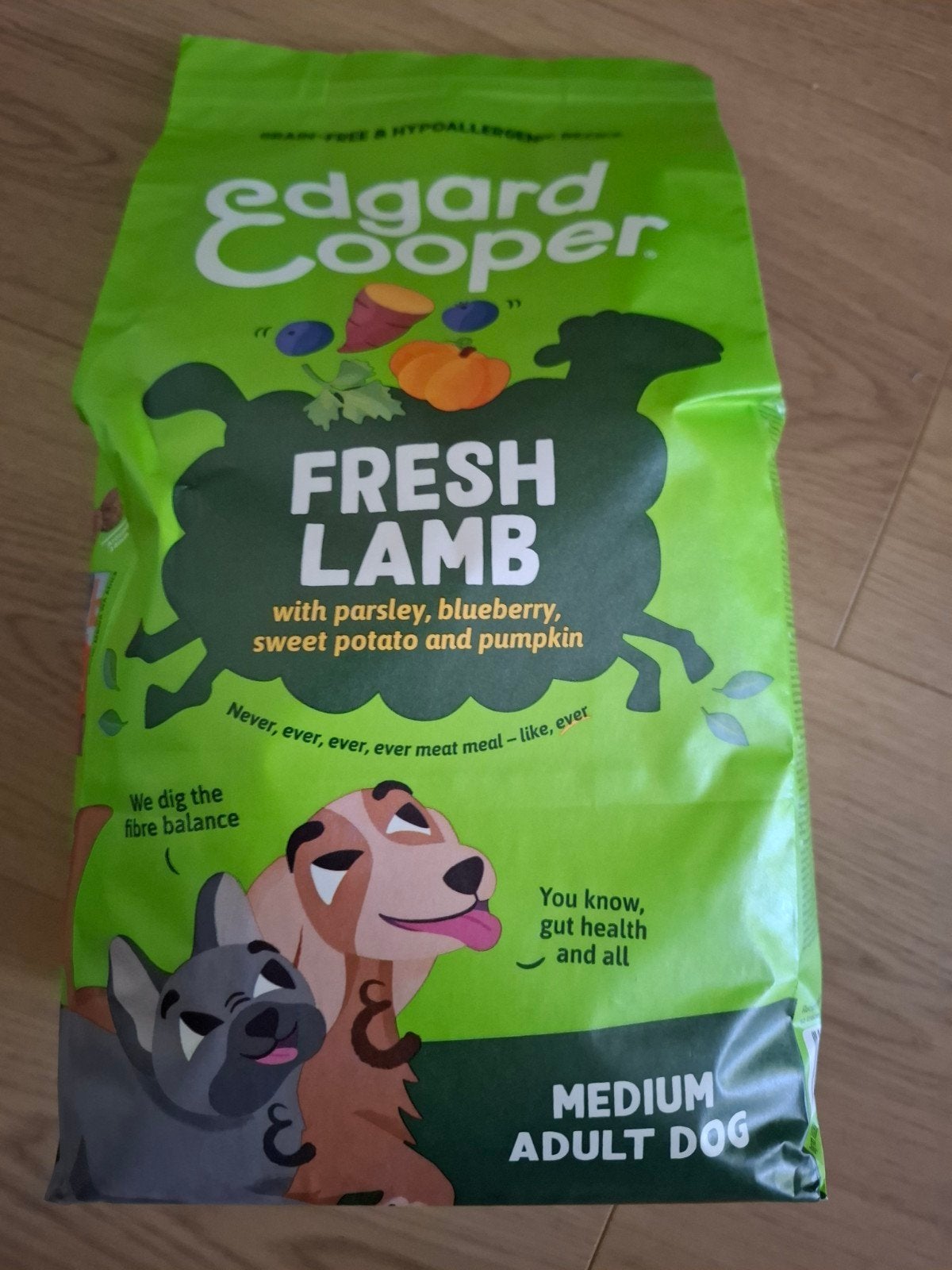 Croquettes Edgar&Cooper, Ophalen