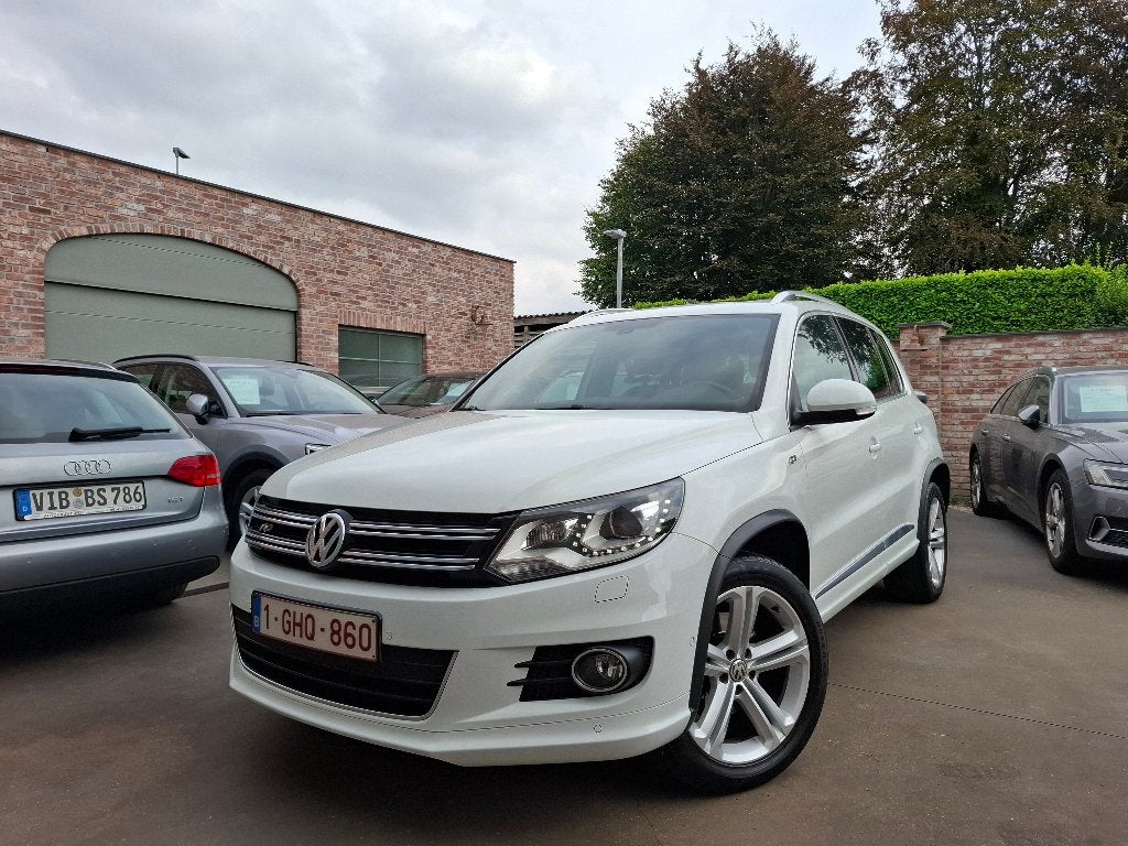 VW Tiguan R-Line 4Motion,2.0TDi/1ste eig,Xenon,Pano,Navi, Automaat, 4 cilinders, Wit, Leder