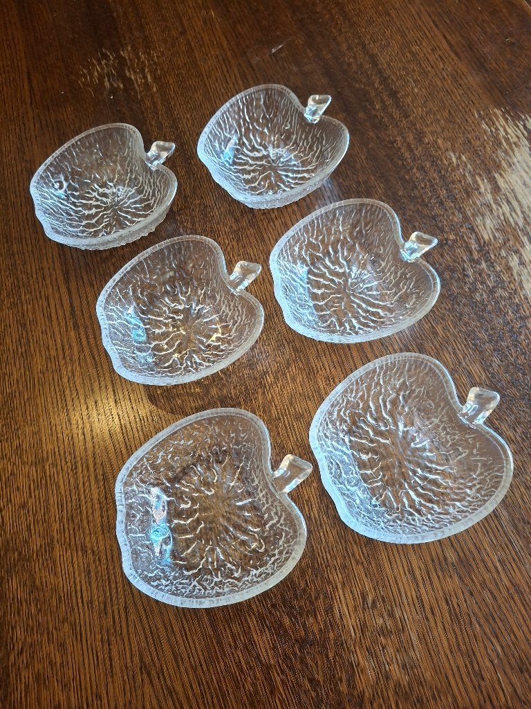 6 glazen dessertborden, Ophalen