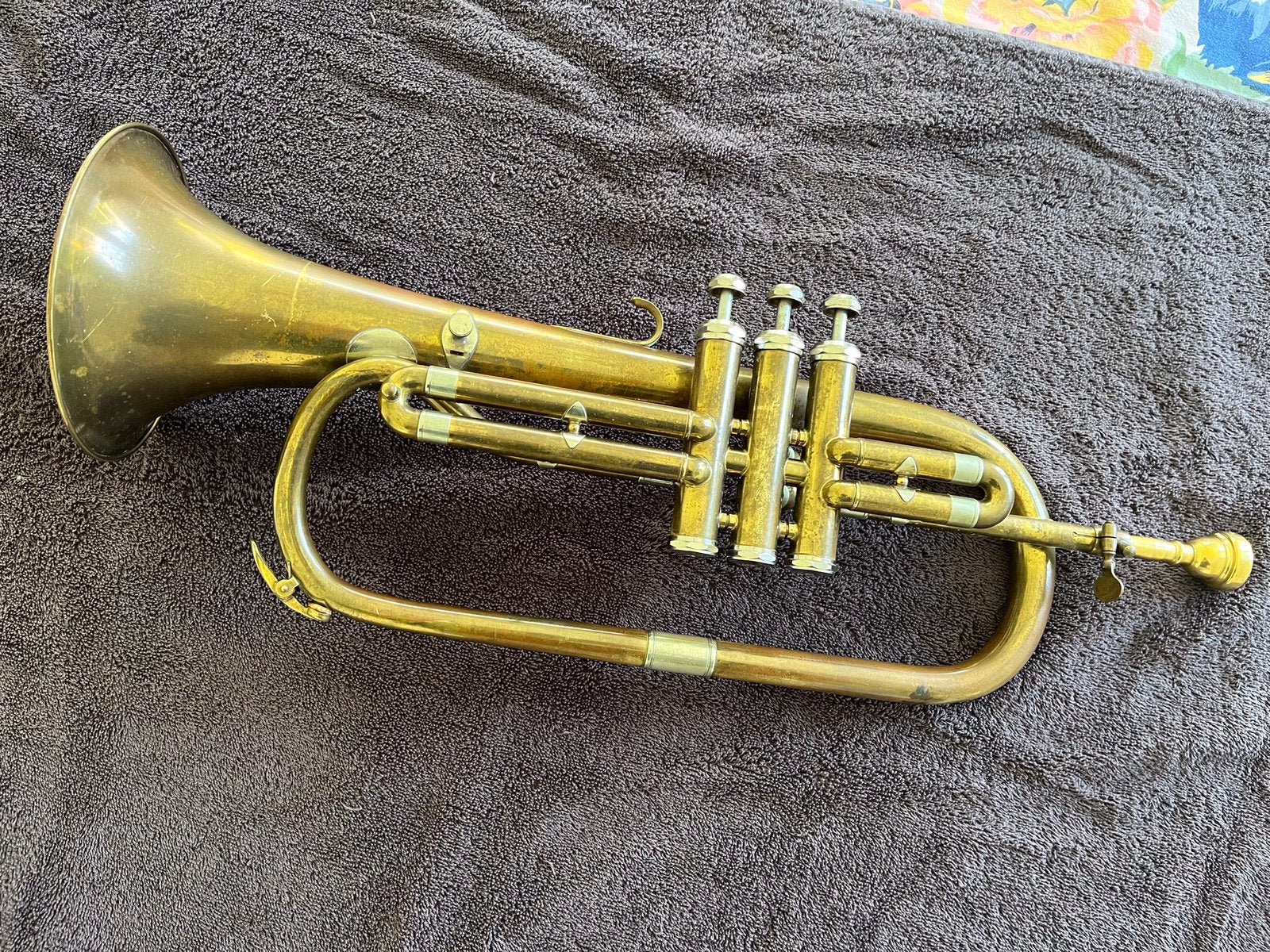 Bugle Kuhnl & Hoyer Sib/Sib, Musique & Instruments, Instruments à vent | Trompettes, Enlèvement ou Envoi, Comme neuf