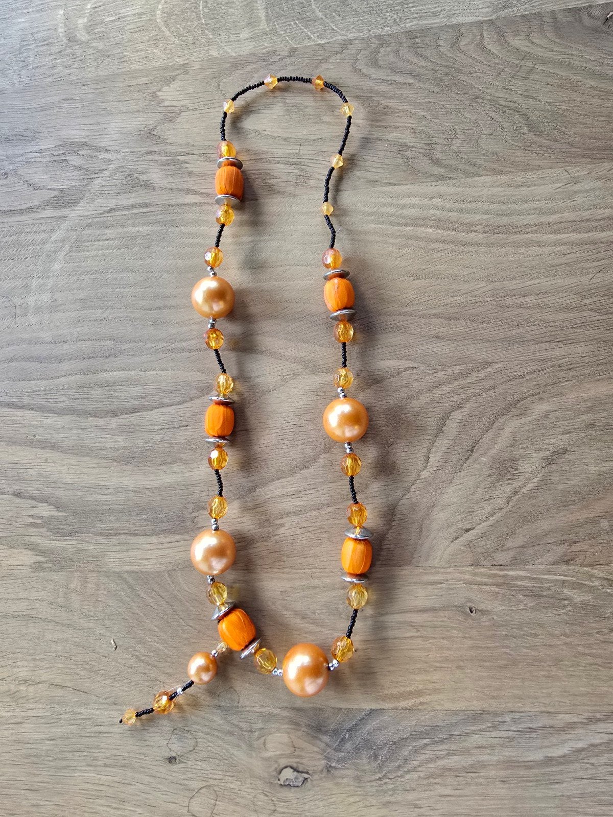 Halsketting – Oranje en goudkleurige parels – Bohemian stijl, Ophalen of Verzenden, Oranje