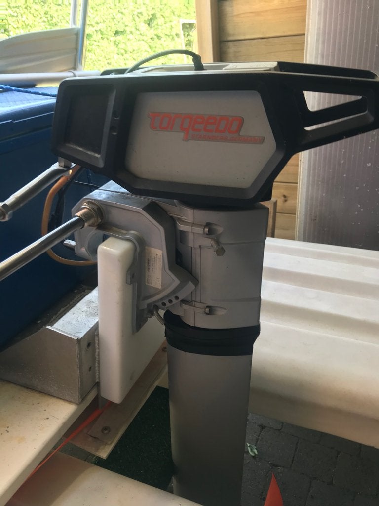 Buitenboordmotor, Watersport en Boten, Buiten- en Binnenboordmotoren, Ophalen, Gebruikt, Elektrisch, Buitenboordmotor