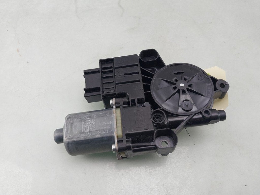 MOTEUR LEVE VITRE ELECTRIQUE Volkswagen Polo VI (AW1), Utilisé, Volkswagen