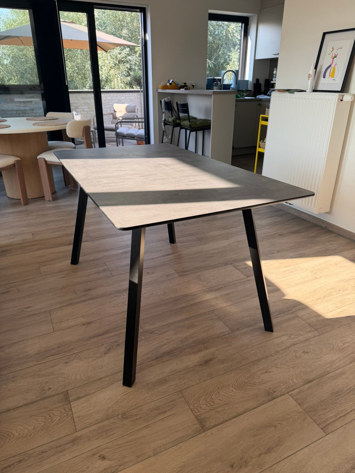Bureau — 140 x 80 cm — très bon état, Huis en Inrichting, Ophalen, Demontabel, Zo goed als nieuw, Industrieel