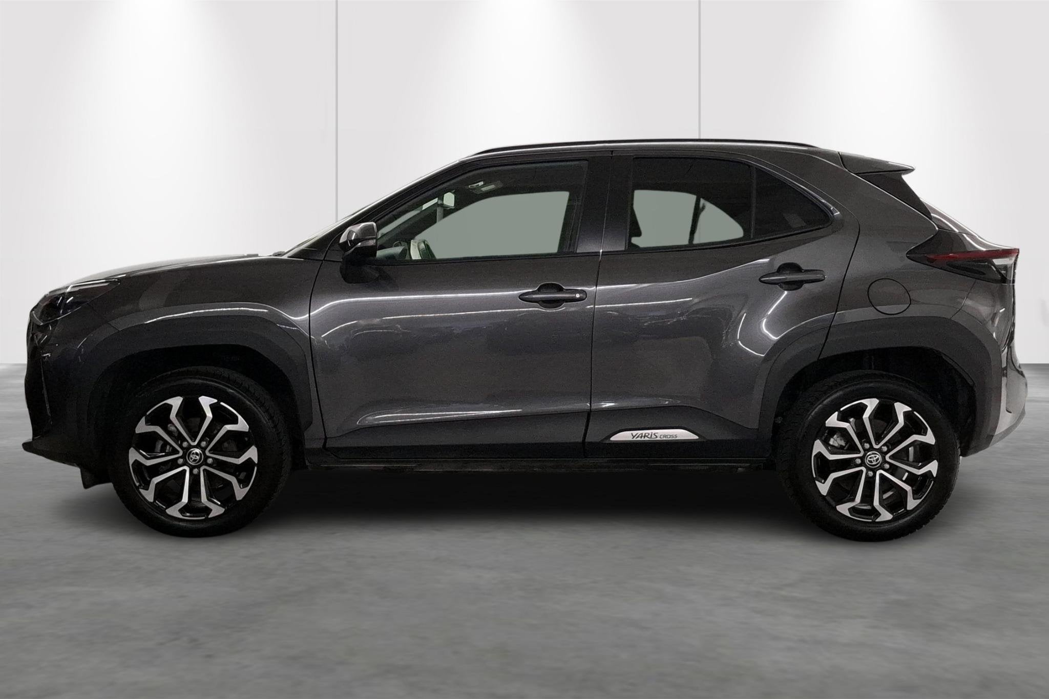 Toyota Yaris Cross 1.5 VVT-ie Hybrid 85kW Active Plus CVT, Auto's, Toyota, Stof, Gebruikt, 750 kg, 116 pk