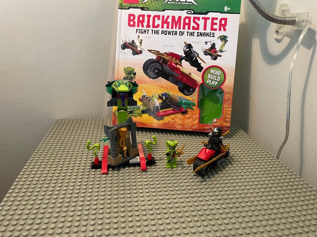 Brickmaster lego Ninjago 11903 Fight the Power of the Snake, Lego, Ophalen of Verzenden, Zo goed als nieuw, Compleet