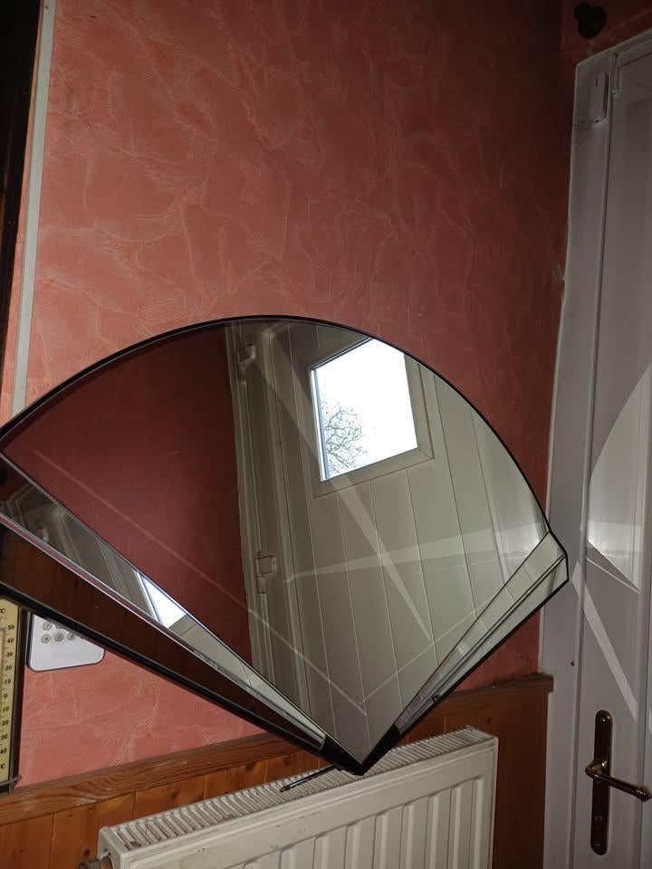 Miroir en forme d'éventail très bel forme, Enlèvement, Comme neuf