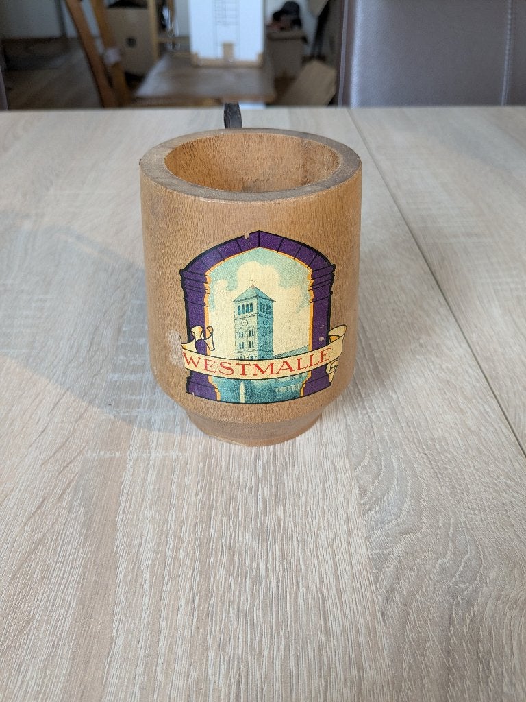 Westmalle houten mok met ijzeren handvat, Ophalen, Leffe