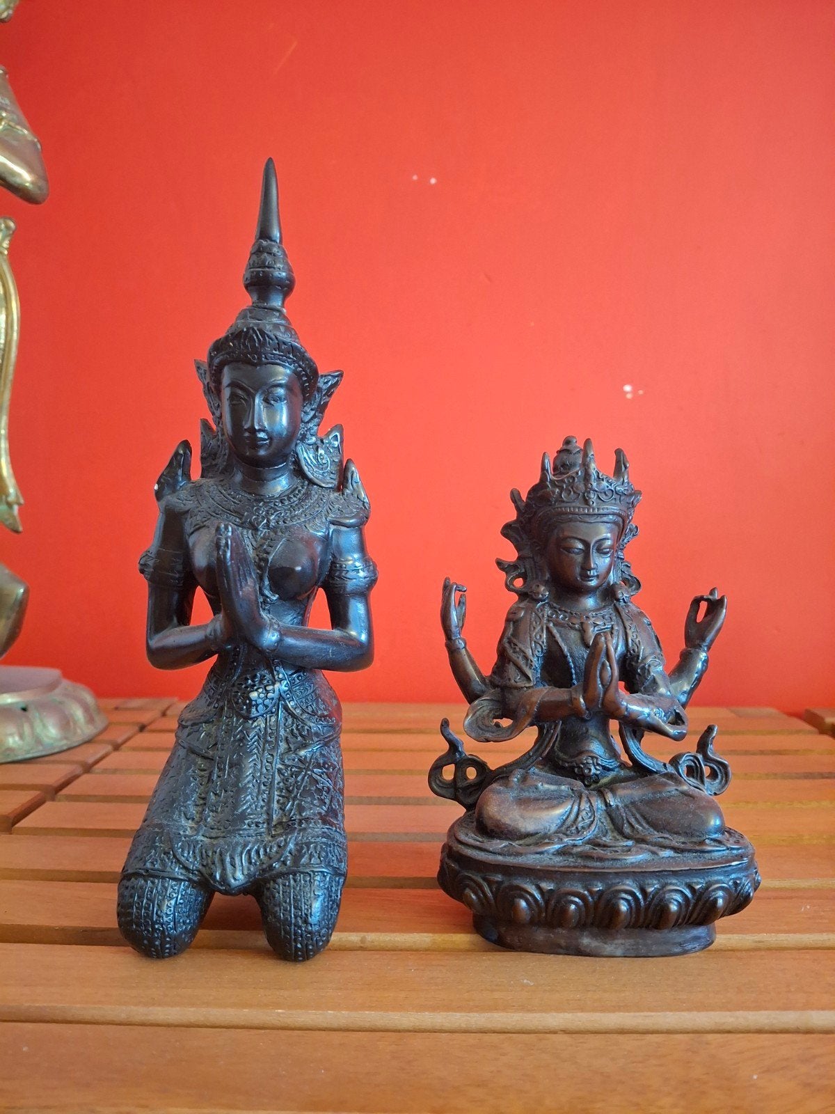 2 zwarte thaïse beeldjes, Huis en Inrichting, Ophalen