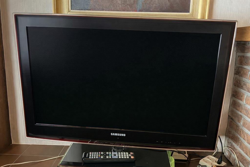 Samsung Flatscreen TV - 32 inch, Audio, Tv en Foto, Ophalen, LED, Zo goed als nieuw, 100 Hz