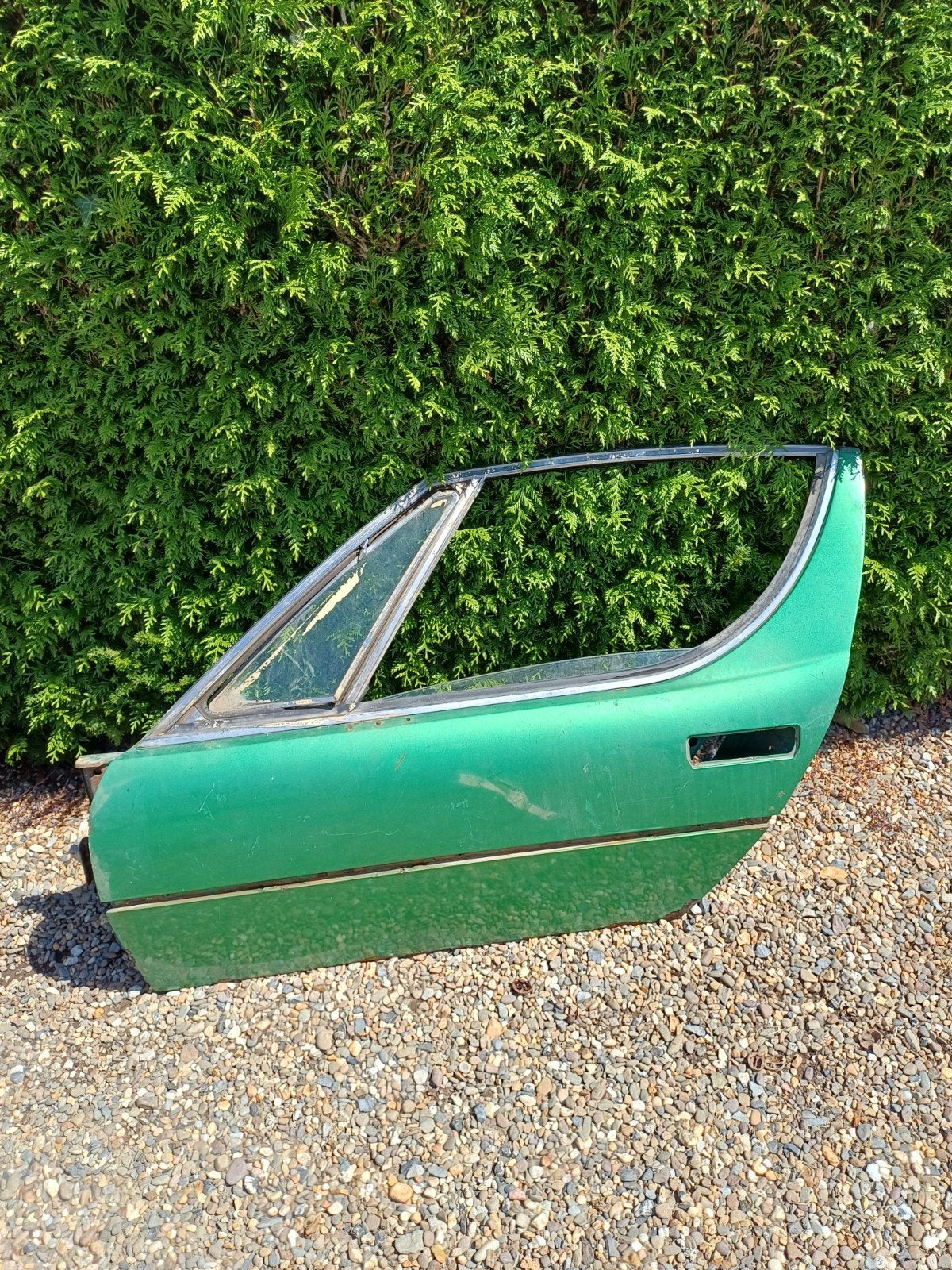 ALFA ROMEO MONTREAL. SET PORTIEREN MET RUITEN EN SIERLIJSTEN, Ophalen of Verzenden, Alfa Romeo