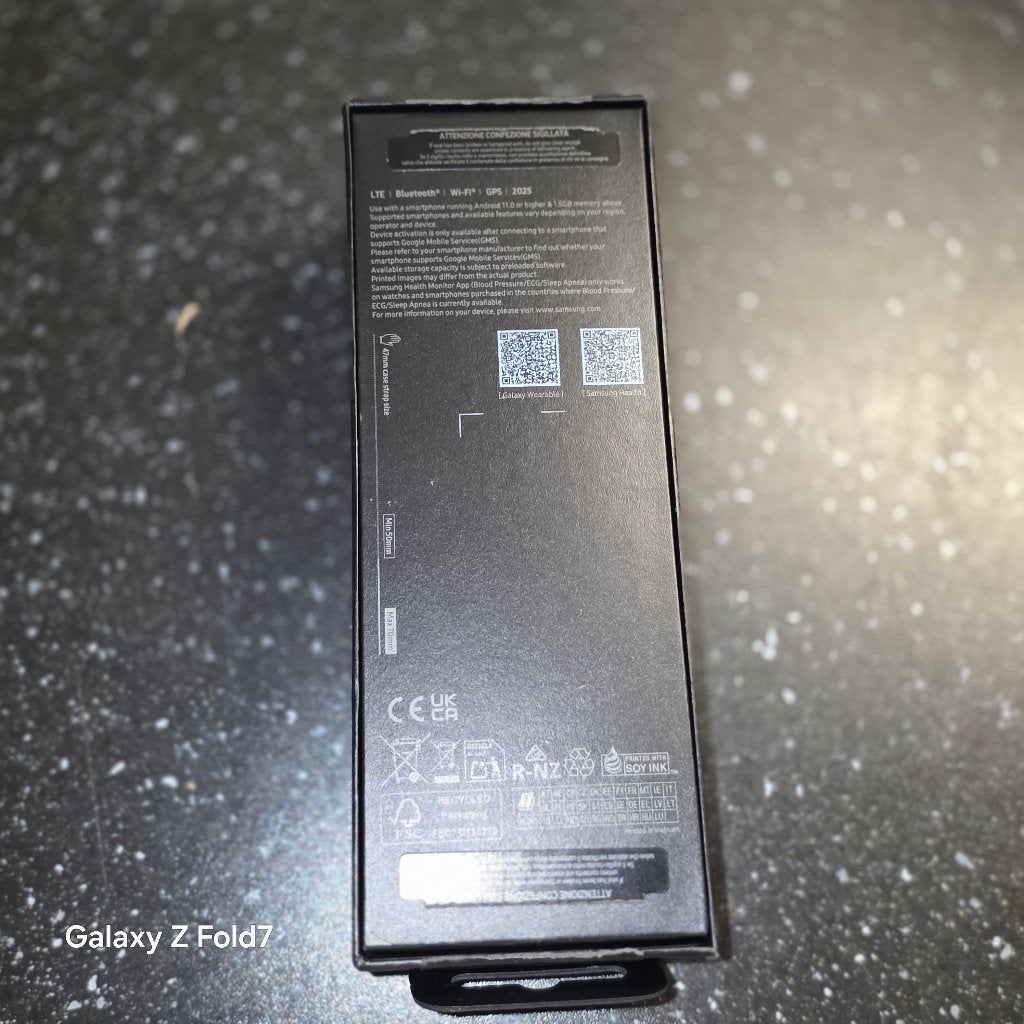 Galaxy watch ultra 2, Étanche, Enlèvement ou Envoi, Comme neuf, Samsung