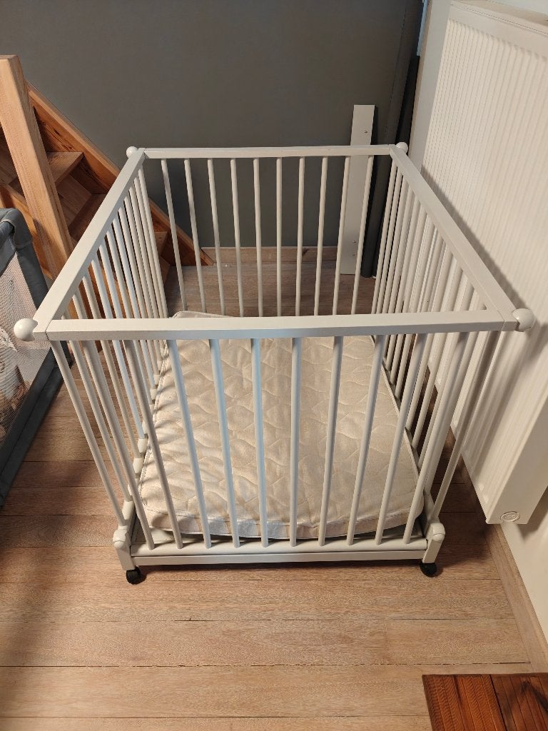 Baby park met matras, Kinderen en Baby's, Babyparken, Ophalen, Gebruikt, Rechthoekig, In hoogte verstelbaar