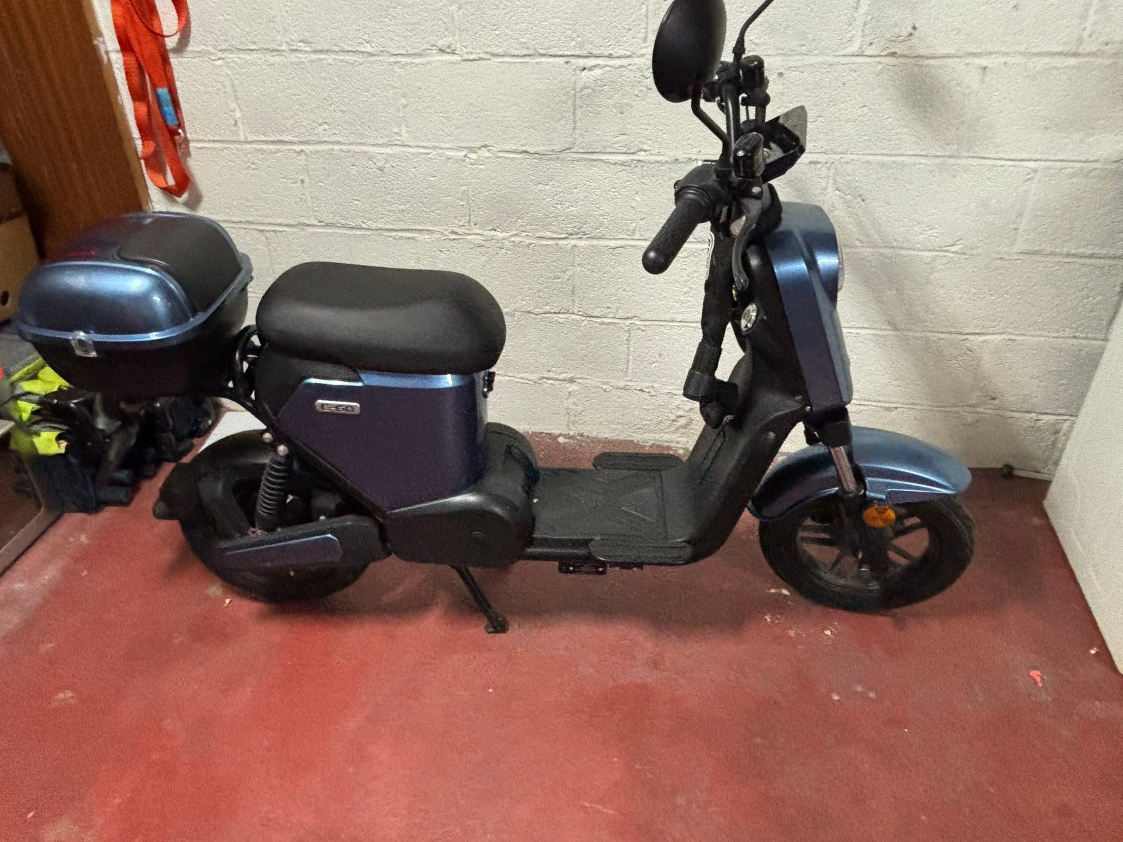 Scoter electrique, Vélos & Vélomoteurs, Vélomoteurs & Scooters bridés, Enlèvement ou Envoi, Comme neuf