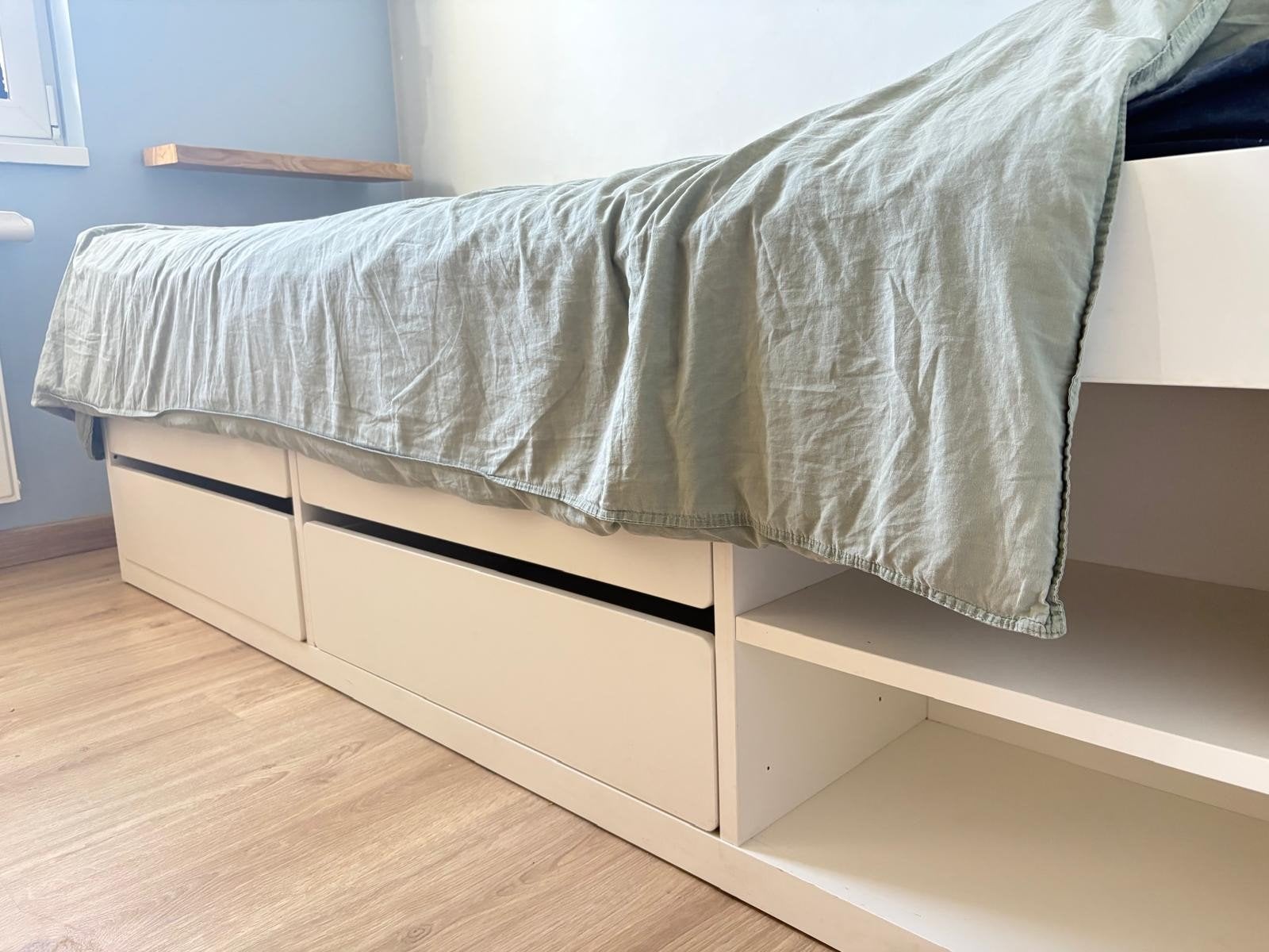 Lit simple IKEA SLÄKT 1 personne avec tiroirs et compartimen, 90 cm, Une personne, Enlèvement, Utilisé