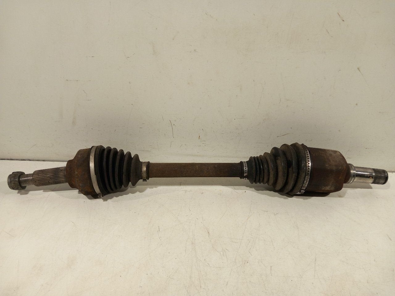 Aandrijfas links voor Ford Transit, Autos : Pièces & Accessoires, Onderdelen@venauto.nl, Van der Ven Autorecycling B.V., Ettenseweg 76, 4706 PB Roosendaal, The Netherlands