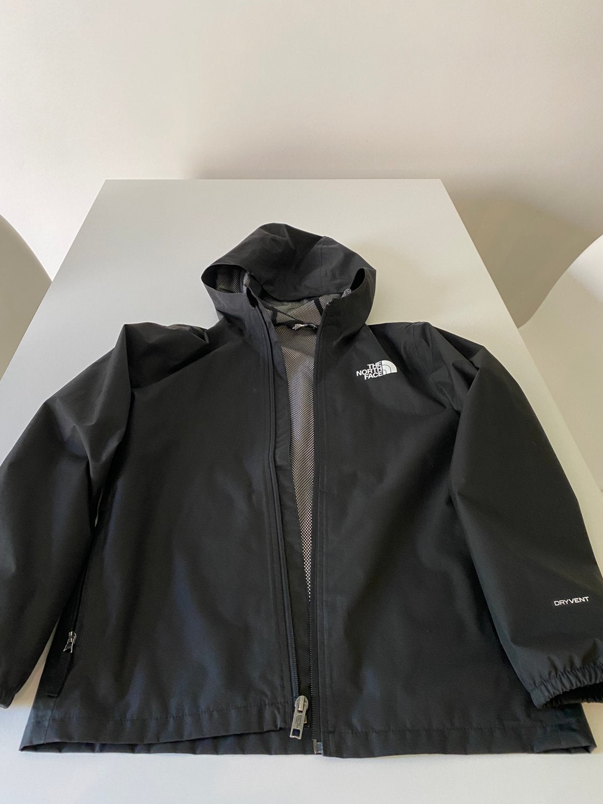 The North Face teen zipline rain jacket m146, Ophalen of Verzenden, Zo goed als nieuw