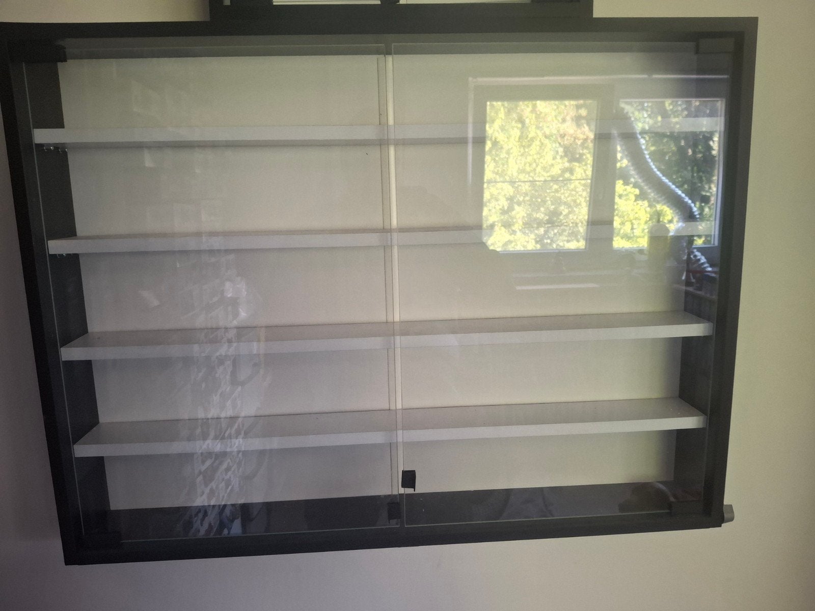 kleine vitrine, Enlèvement, Utilisé