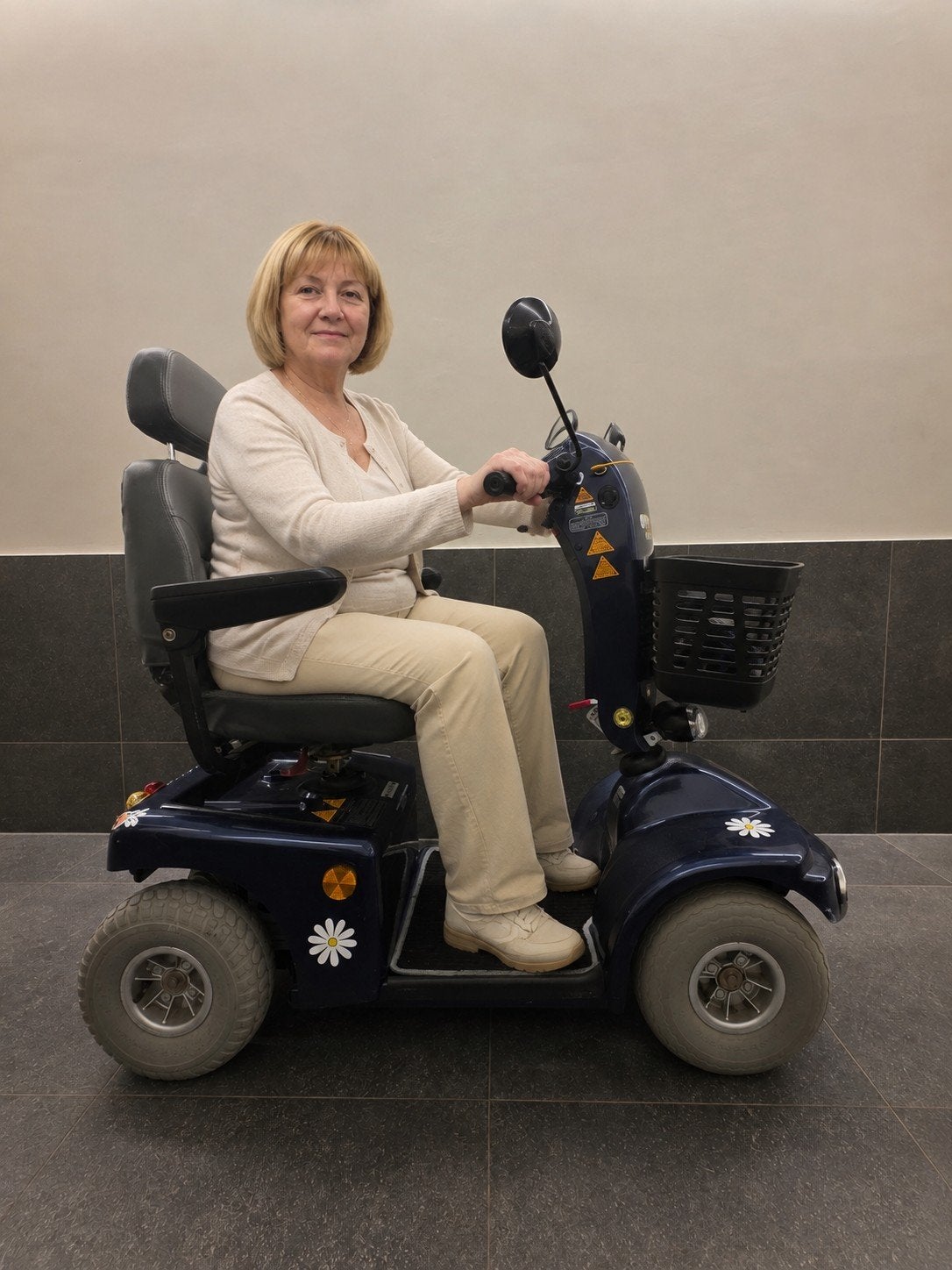 Scootmobiel – Nieuwstaat | Met factuur inbegrepen, Diversen, Brommobielen en Scootmobielen, Ophalen of Verzenden, Shoprider